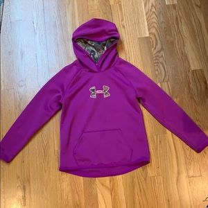 Girls Under Armor hoodie